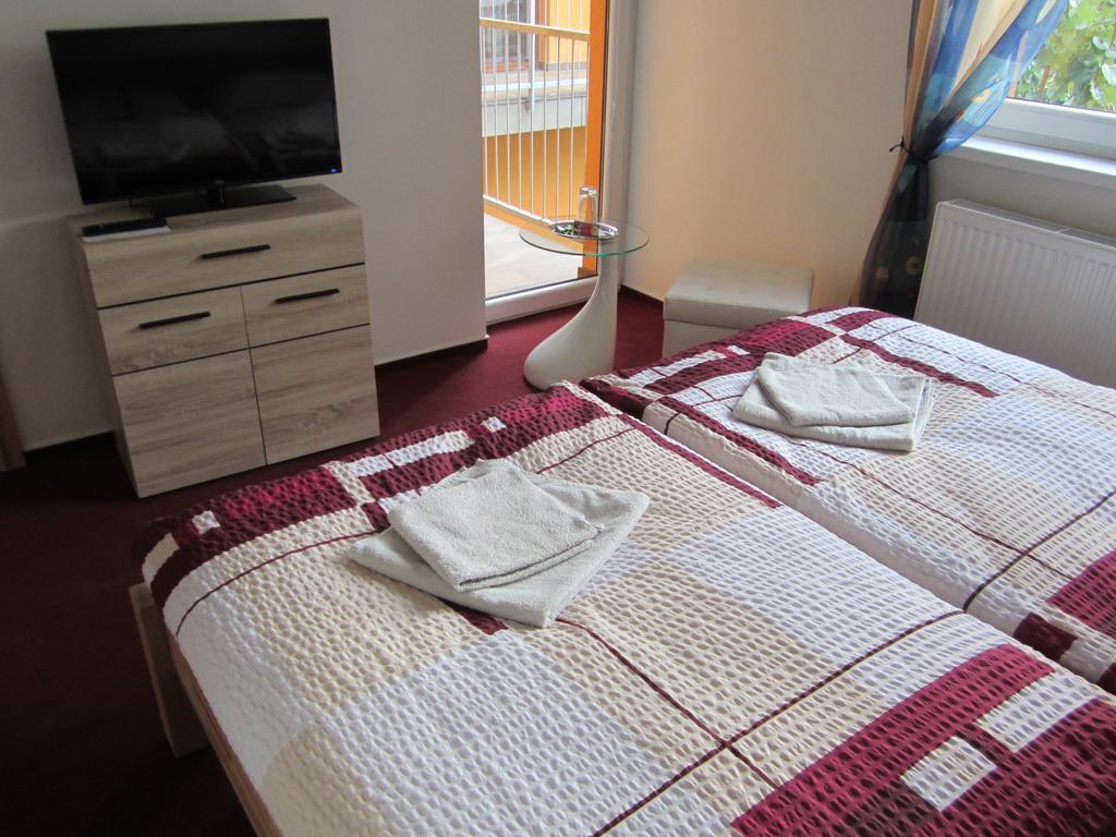 Guest House Krpole Brno Pokój zdjęcie