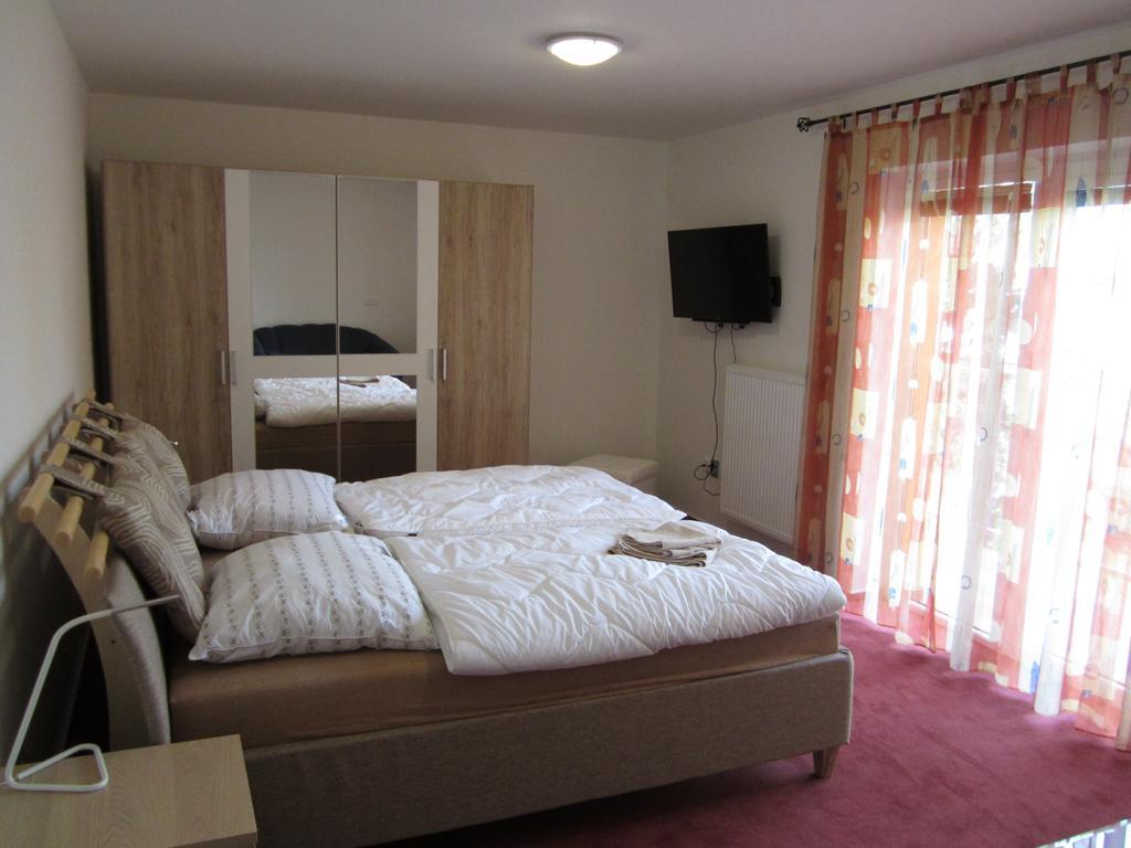 Guest House Krpole Brno Pokój zdjęcie